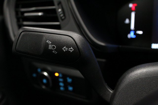 Used 2025 Ford Escape ST-Line Select AWD/4WD image 22