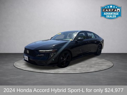 Used 2024 Honda Accord Sport image 5