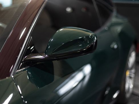 Used 2018 Ferrari GTC4Lusso image 19