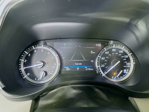 Used 2021 Toyota Highlander XLE AWD/4WD image 12