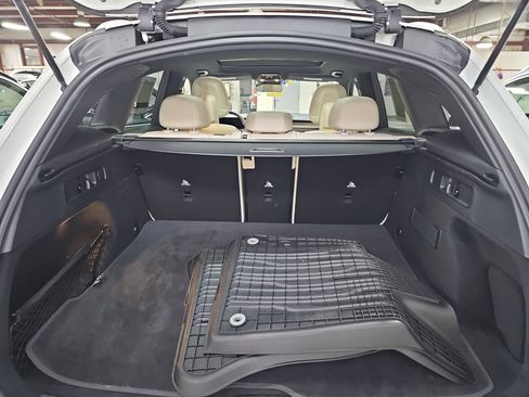 Certified 2026 Mercedes-Benz GLC 300 image 14