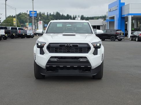 New 2026 Toyota Tacoma TRD Sport w/ TRD Sport Premium Package AWD/4WD image 3