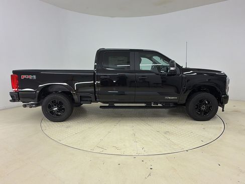 New 2026 Ford F250 XL w/ STX Appearance Package AWD/4WD image 7