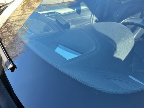 Used 2018 BMW X1 xDrive28i w/ M Sport Package image 17