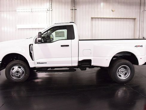 New 2026 Ford F350 XL image 4