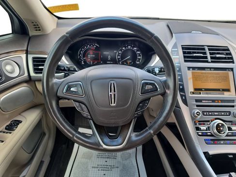 Used 2019 Lincoln MKZ Reserve w/ Luxury Package FWD image 15