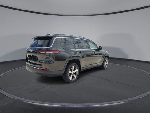 Used 2022 Jeep Grand Cherokee L Limited RWD image 8