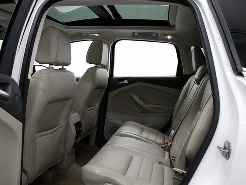 Used 2013 Ford Escape SEL image 12