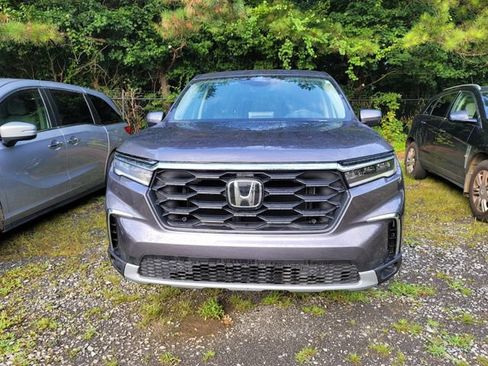 Used 2024 Honda Pilot EX-L image 2