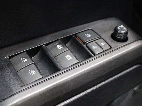 Used 2021 Toyota Tacoma TRD Sport w/ TRD Premium Sport Package AWD/4WD image 20