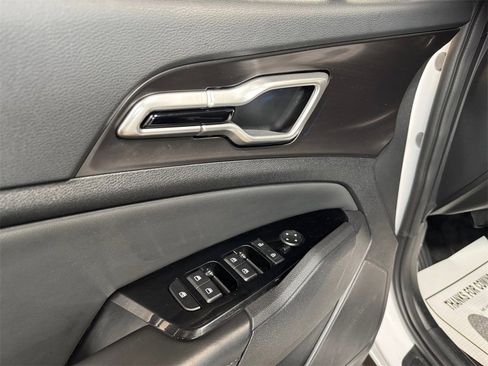 Certified 2024 Kia Sportage EX image 14