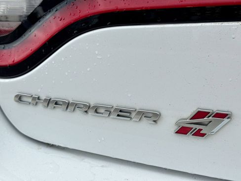 Used 2018 Dodge Charger GT AWD/4WD image 15