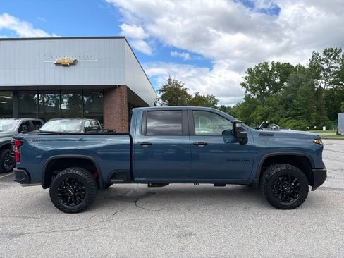 New 2026 Chevrolet Silverado 2500 LT w/ Trail Boss Package AWD/4WD image 2