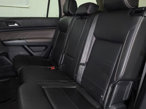 Used 2021 Volkswagen Atlas SE image 47