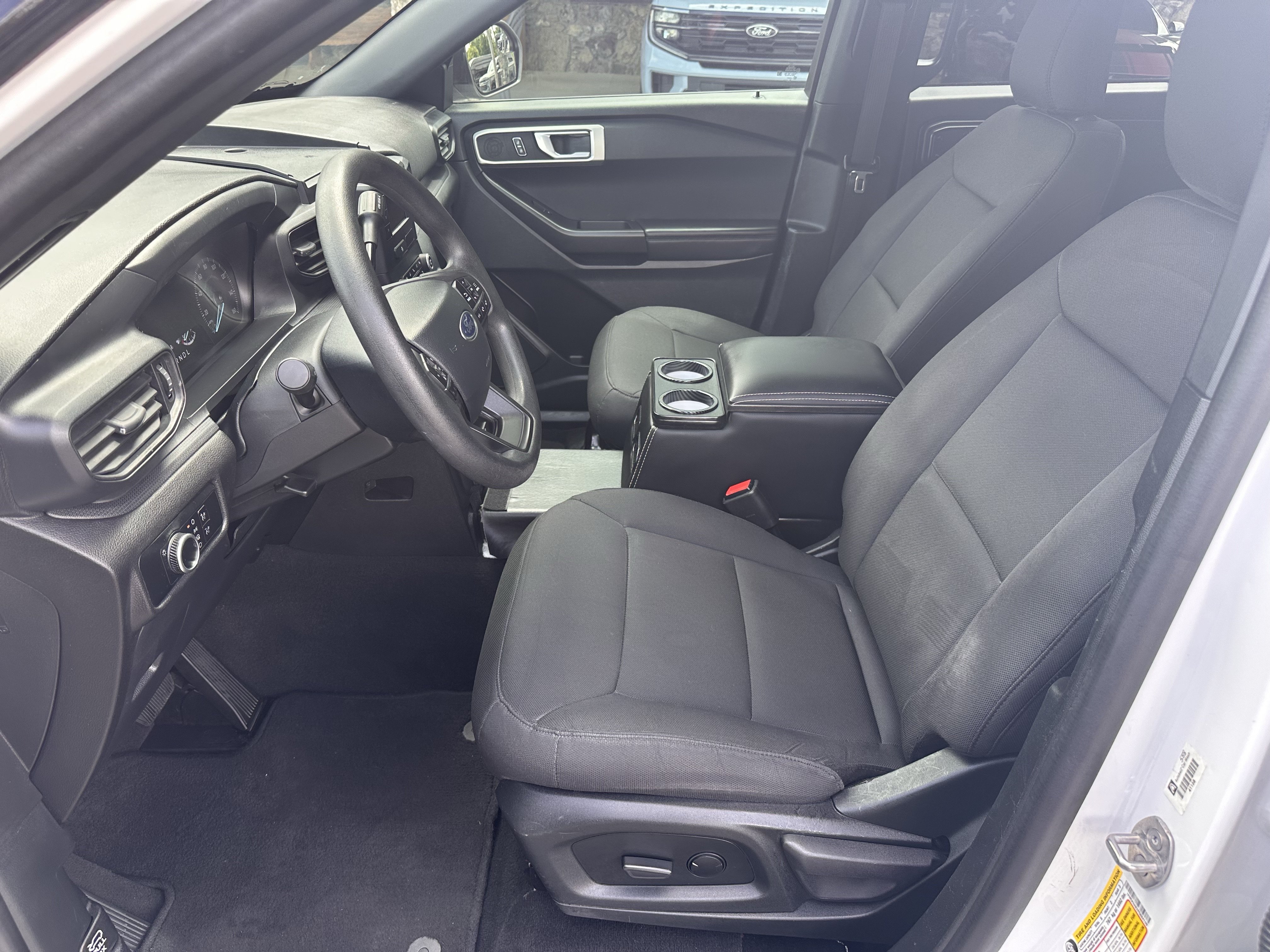 Used 2023 Ford Explorer 4WD Police Interceptor w/ Ultimate Wiring Package image 10