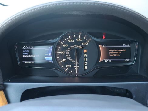 Used 2015 Lincoln MKX FWD w/ Equipment Group 102A image 31