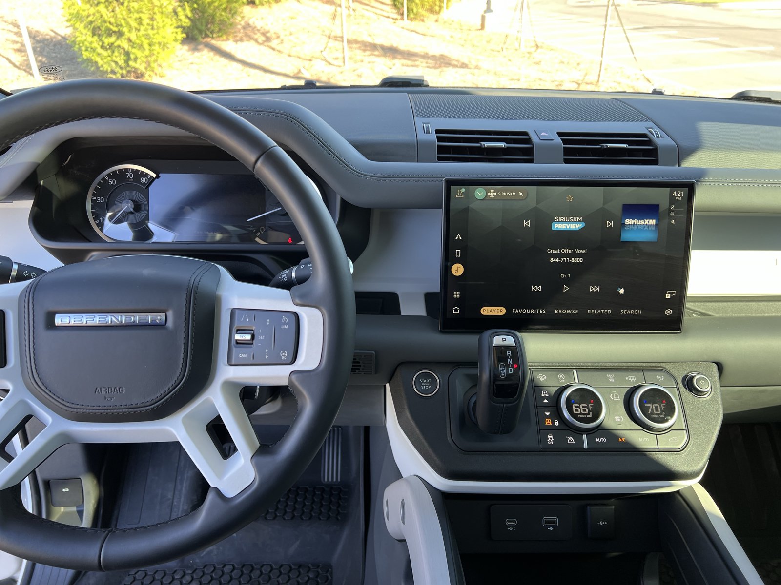 Used 2023 Land Rover Defender 130 First Edition AWD/4WD image 30