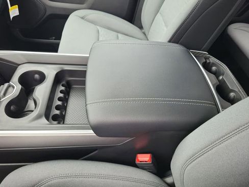 New 2026 RAM 1500 2WD Crew Cab image 22