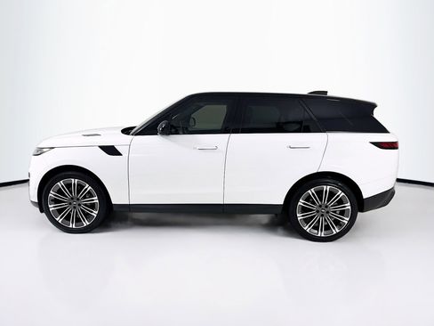 Used 2024 Land Rover Range Rover Sport SE AWD/4WD image 5
