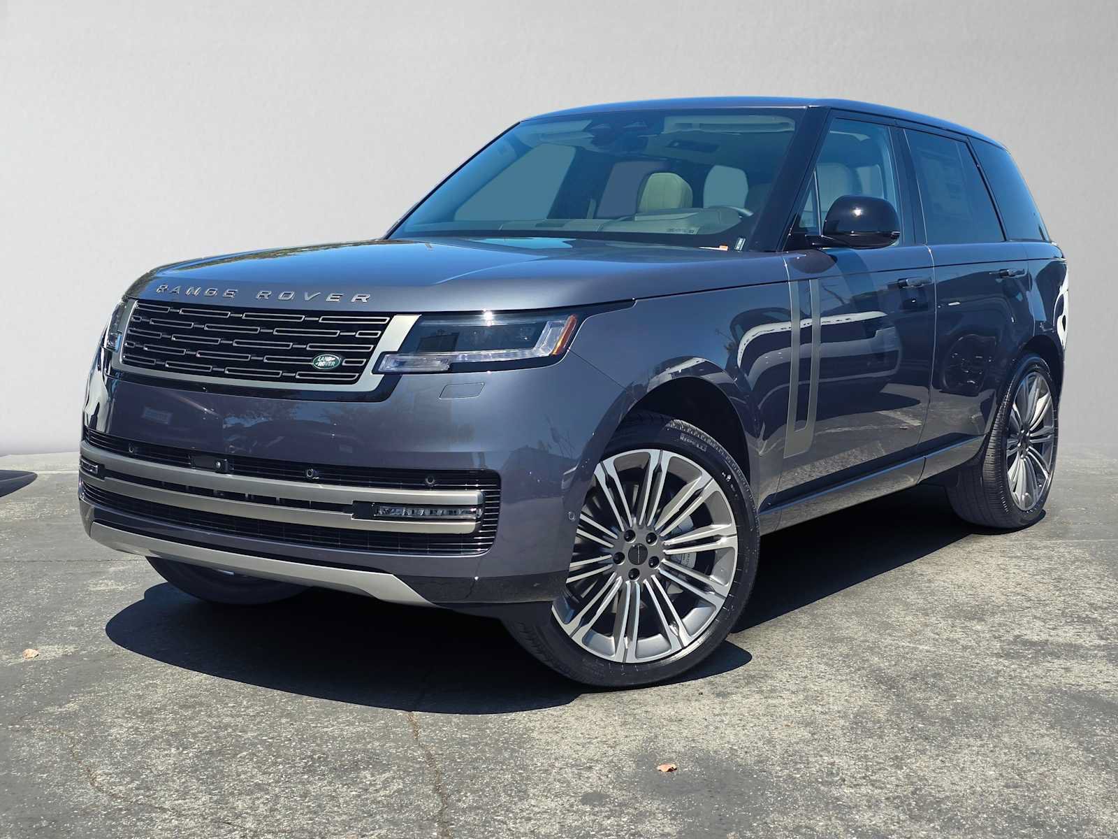New 2026 Land Rover Range Rover SE AWD/4WD image 1