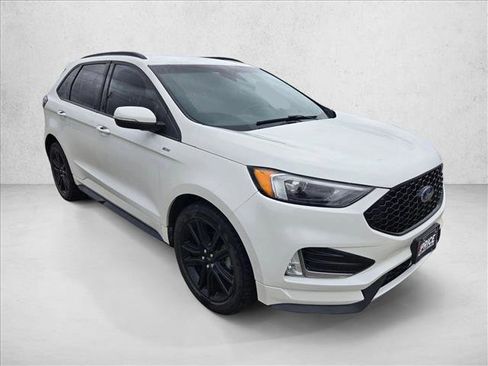 Used 2020 Ford Edge ST-Line FWD image 3