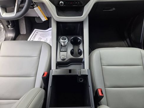 New 2026 Ford Explorer Active w/ Active Comfort Package RWD image 19