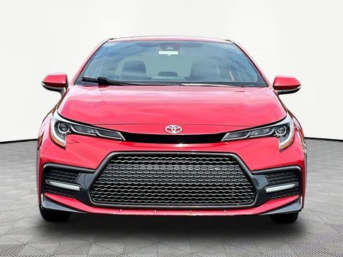Used 2021 Toyota Corolla SE w/ Carpet Mat Package (TMS) FWD image 2