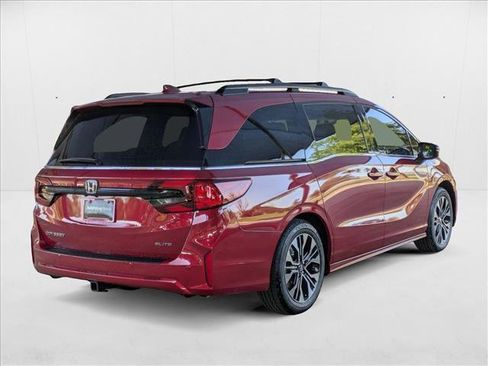 New 2026 Honda Odyssey Elite image 2