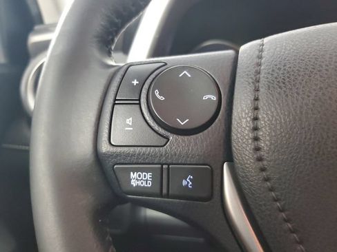 Used 2017 Toyota RAV4 XLE FWD image 25