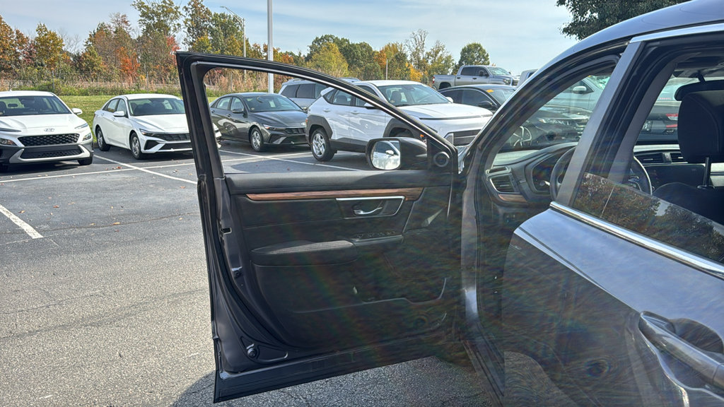 Used 2019 Honda CR-V EX image 15