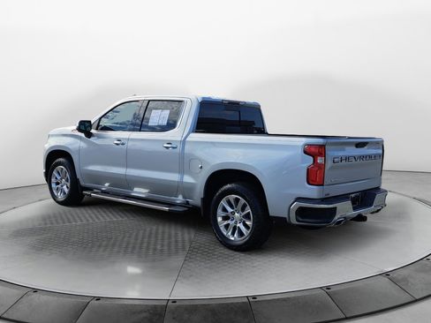 Used 2019 Chevrolet Silverado 1500 LTZ w/ LTZ Convenience Package image 5
