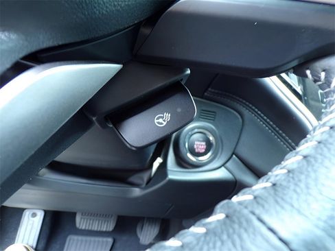 Used 2025 Subaru Outback Limited image 25