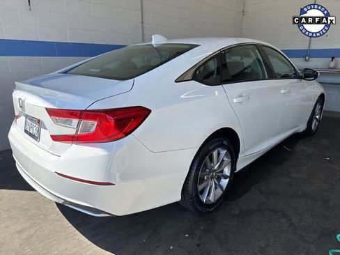Certified 2021 Honda Accord LX image 4