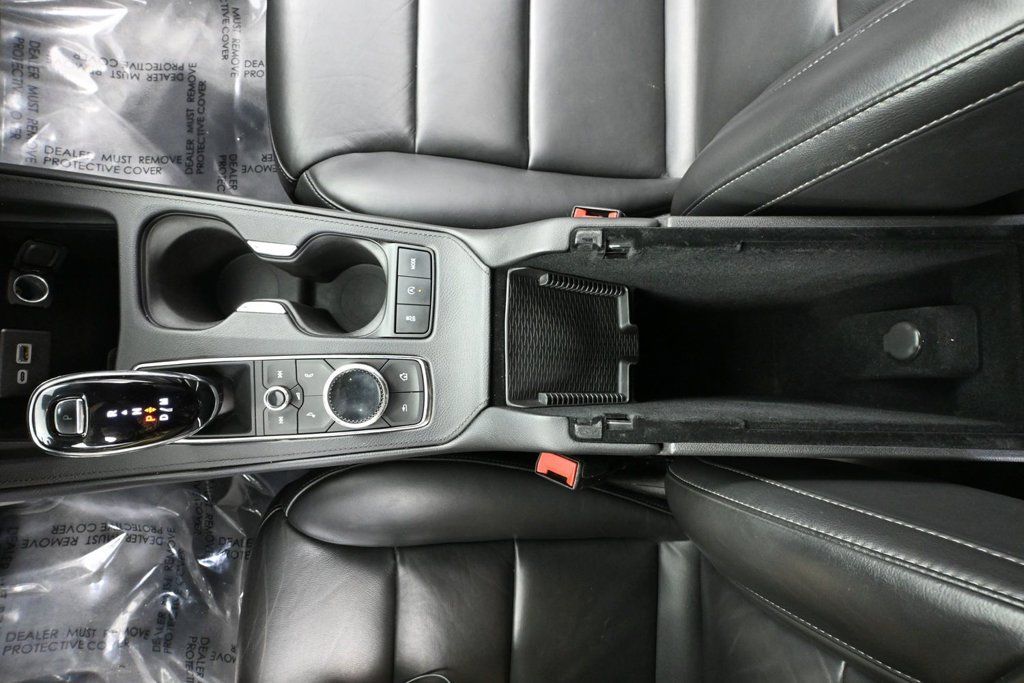 Used 2023 Cadillac XT4 Premium Luxury AWD/4WD image 27