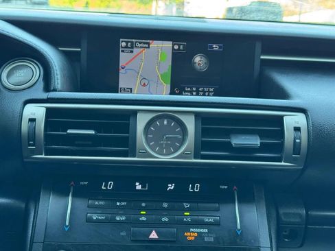 Used 2014 Lexus IS 250 AWD w/ Navigation Package image 27