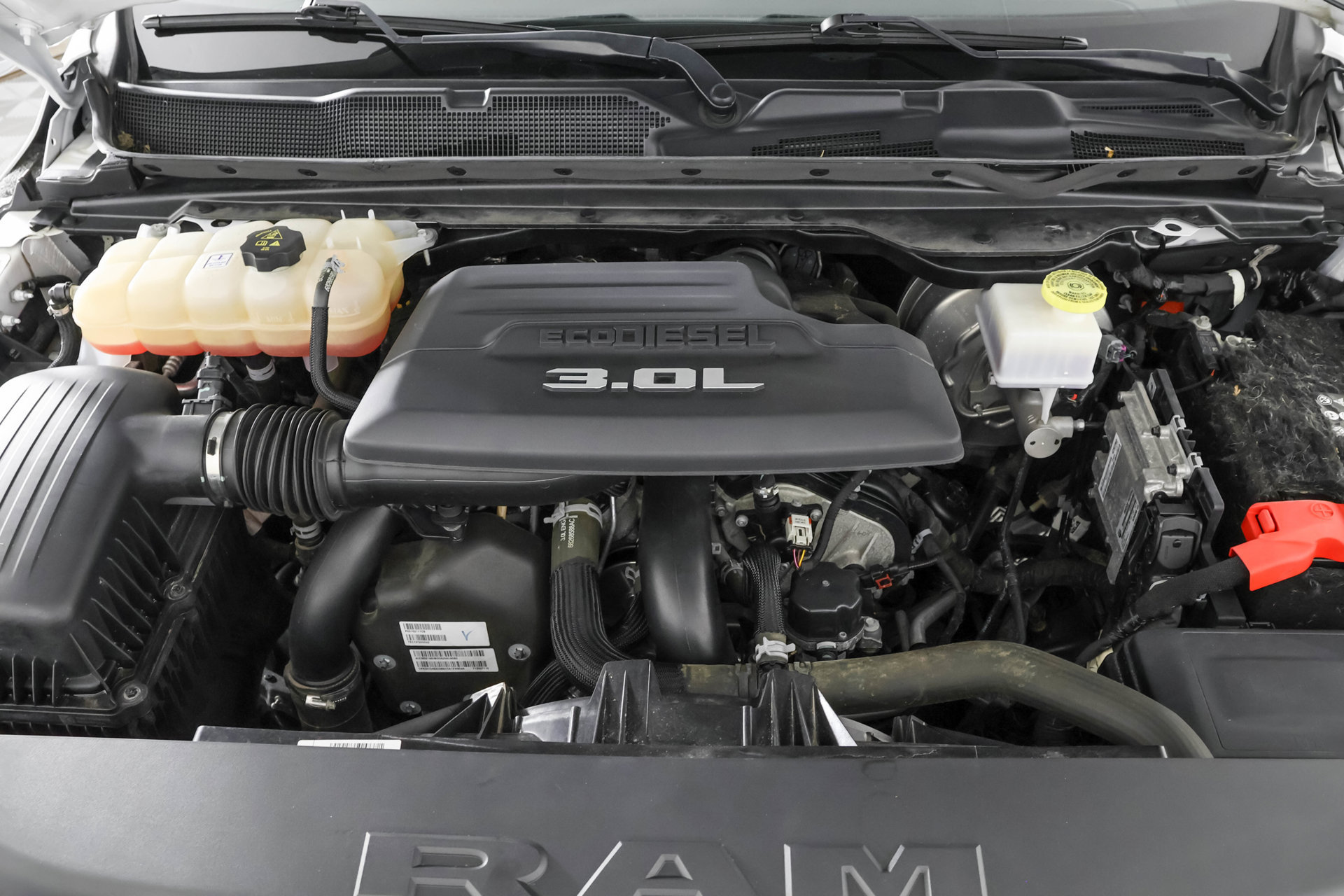 Used 2022 RAM 1500 Laramie AWD/4WD image 54