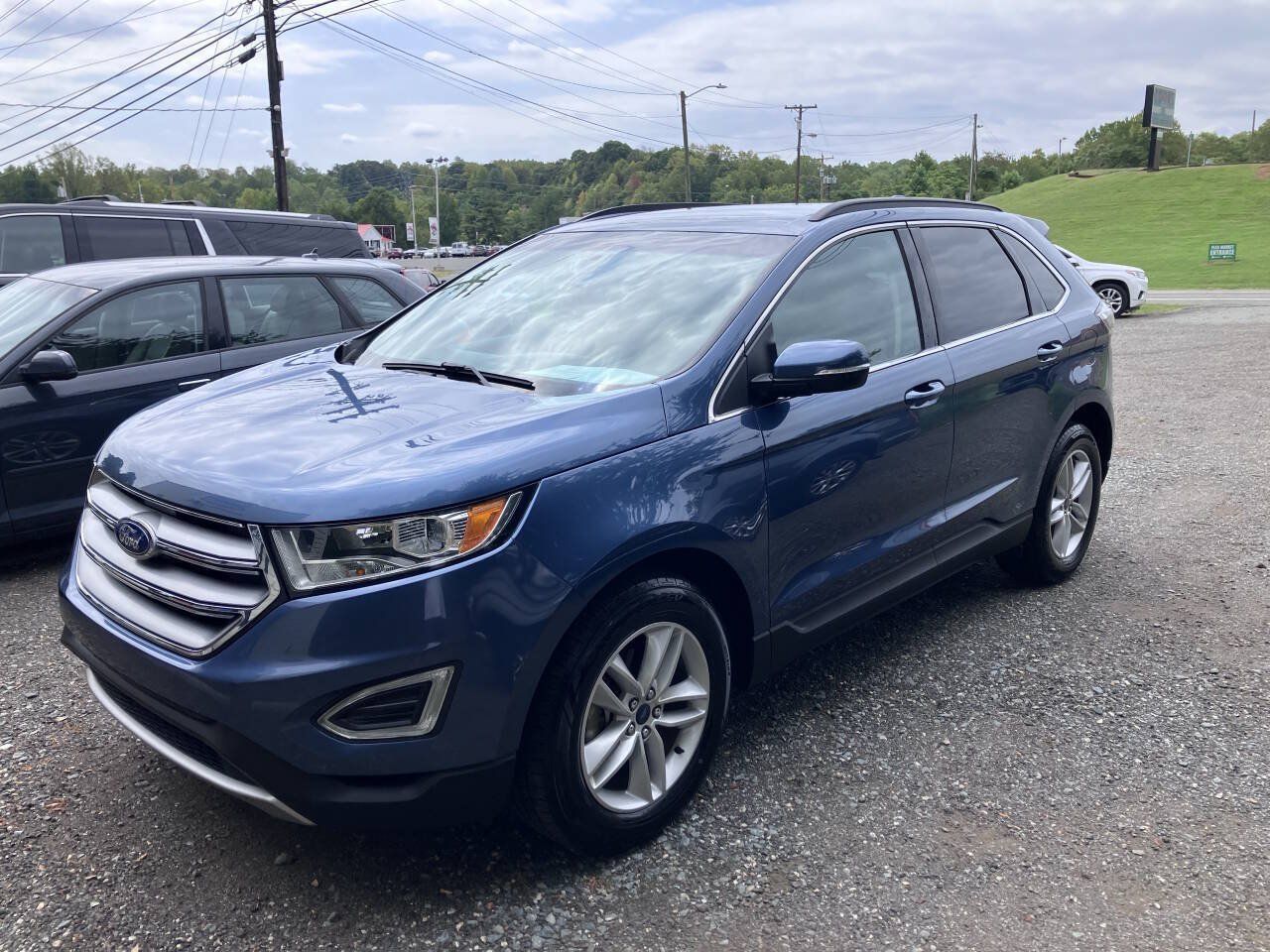 Used 2018 Ford Edge SEL w/ Equipment Group 201A FWD image 1
