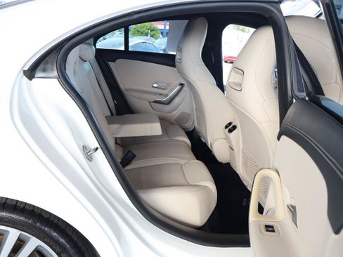 Used 2020 Mercedes-Benz CLA 250 image 35