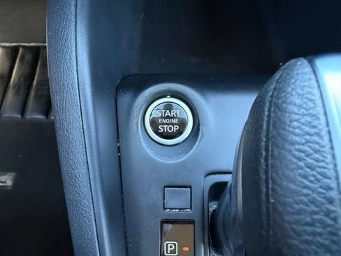 Used 2025 Nissan Kicks Play S FWD image 10