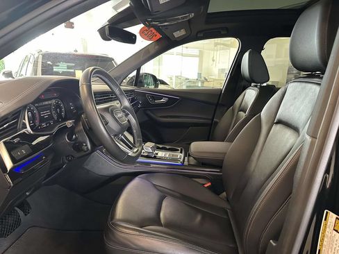 Used 2025 Audi Q7 3.0T Premium Plus AWD/4WD image 19