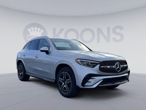 Certified 2025 Mercedes-Benz GLC 300 4MATIC image 8