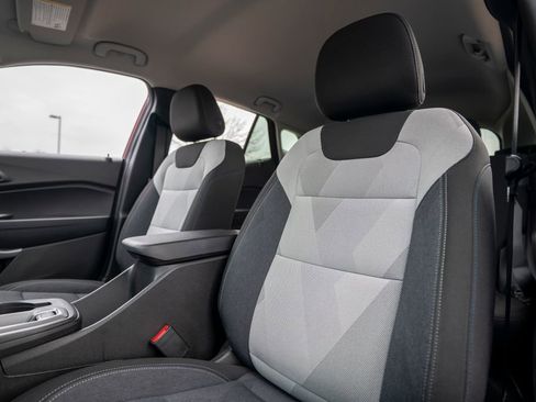 Certified 2024 Chevrolet Trax LS w/ LS Convenience Package image 6