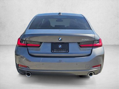 Certified 2026 BMW 330i Sedan w/ Premium Package RWD image 5
