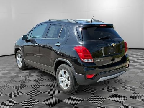 Used 2018 Chevrolet Trax LT w/ Driver Confidence Package AWD/4WD image 3