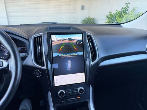 Used 2024 Ford Edge SEL image 24