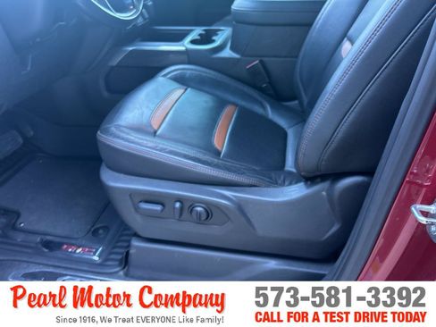 Certified 2021 GMC Sierra 1500 AT4 AWD/4WD image 11