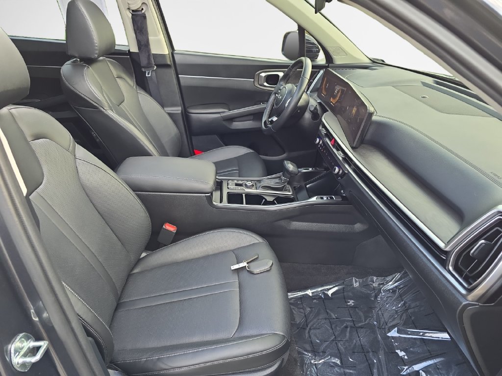 Used 2024 Kia Sorento X-Line EX AWD/4WD image 26