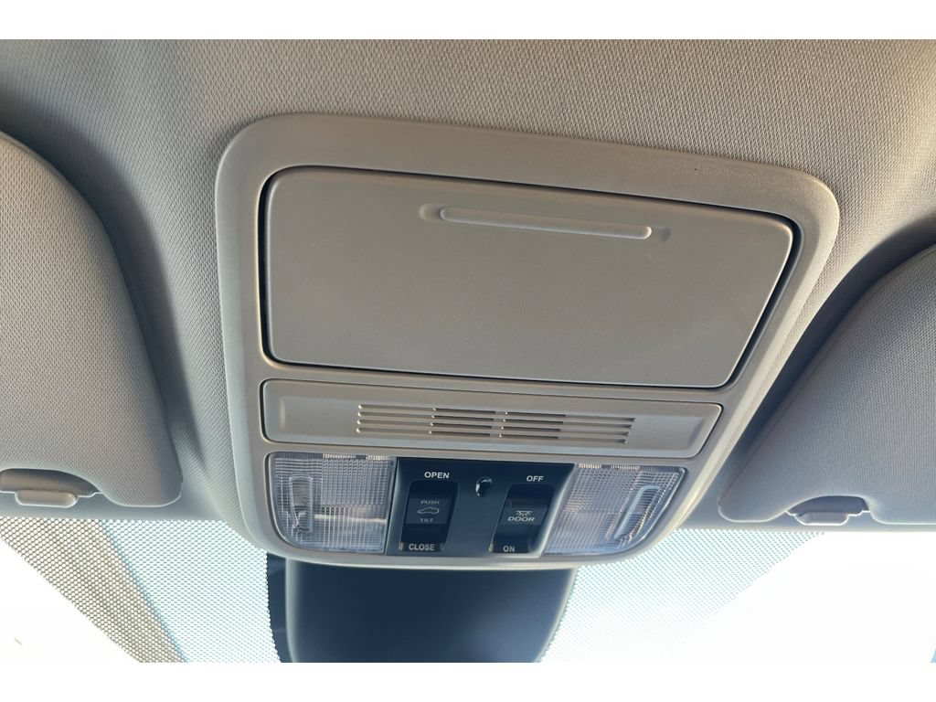 Certified 2026 Honda Odyssey EX-L image 25