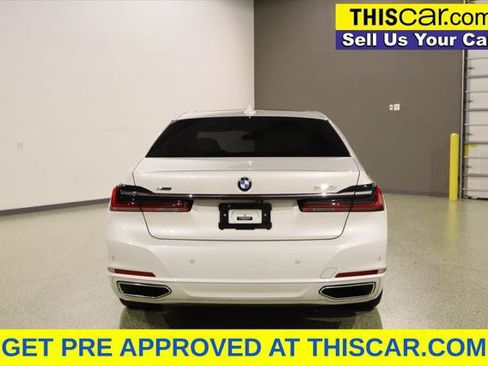 Used 2021 BMW 750i xDrive w/ Executive Package AWD/4WD image 7