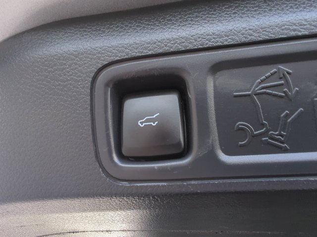 Used 2022 Ford Expedition Max Limited AWD/4WD image 16